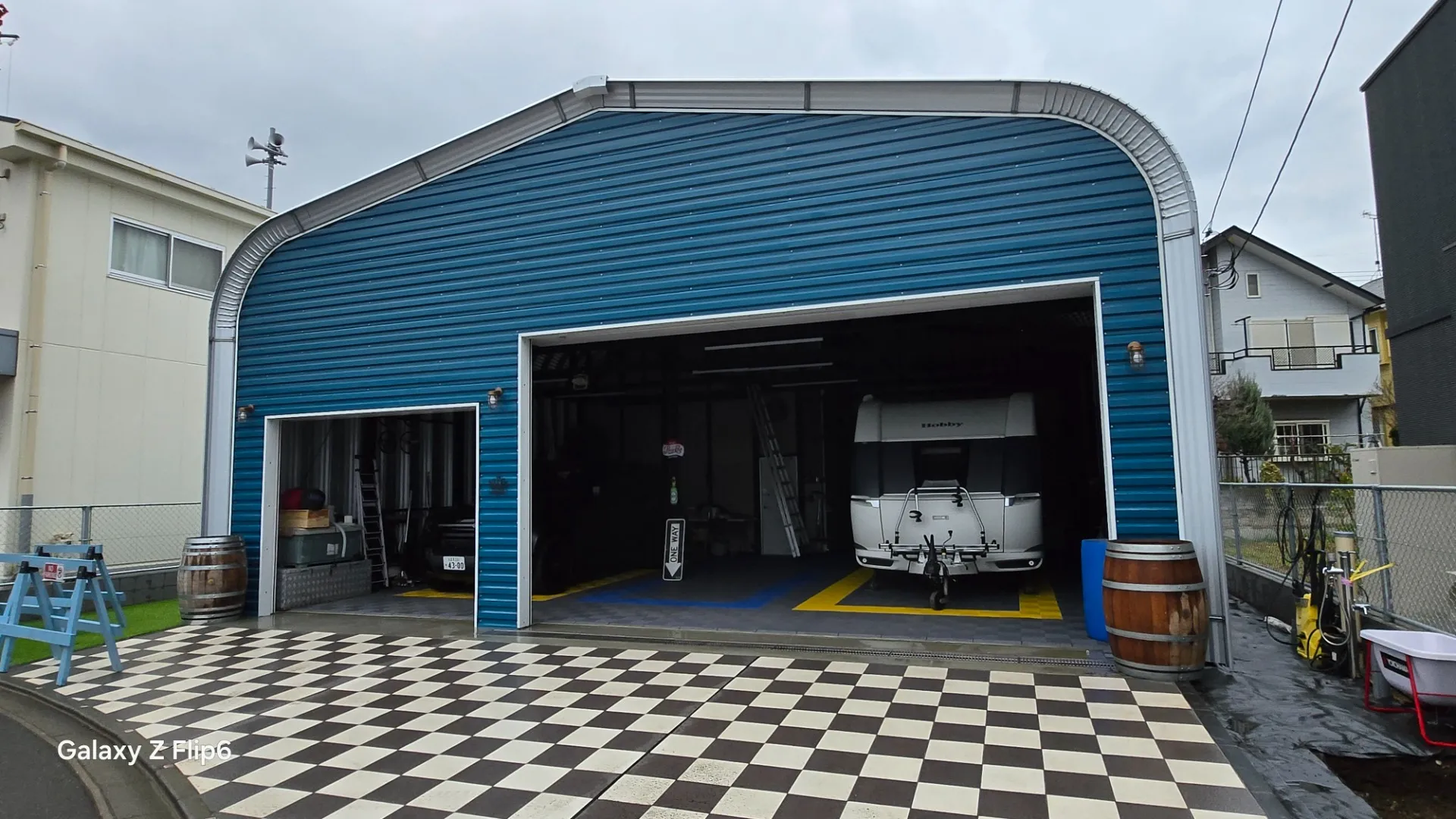 日野市大型アメリカンガレージ